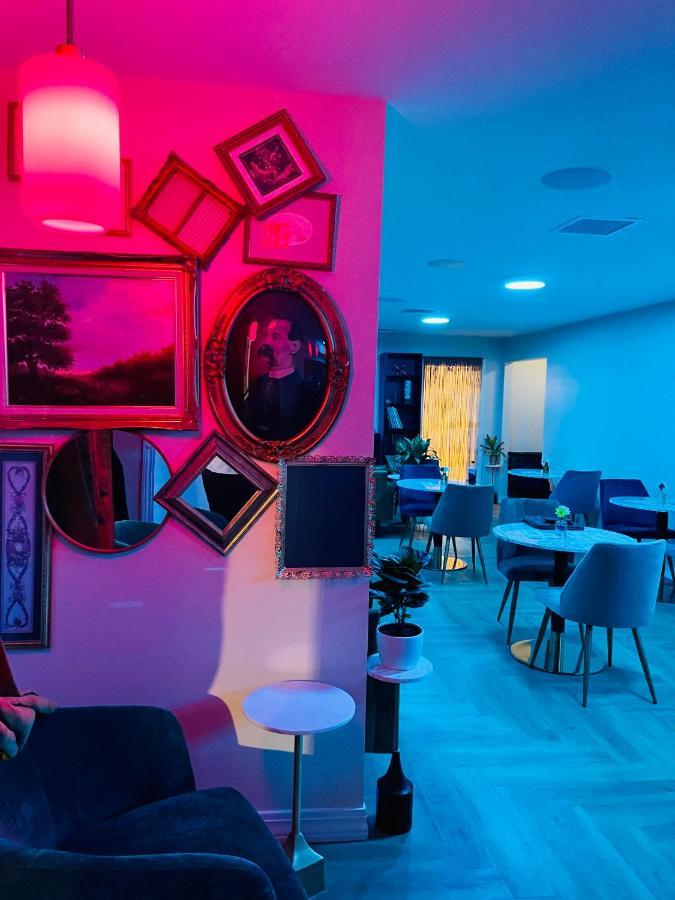 Hotel Zazz Альбукерке Экстерьер фото