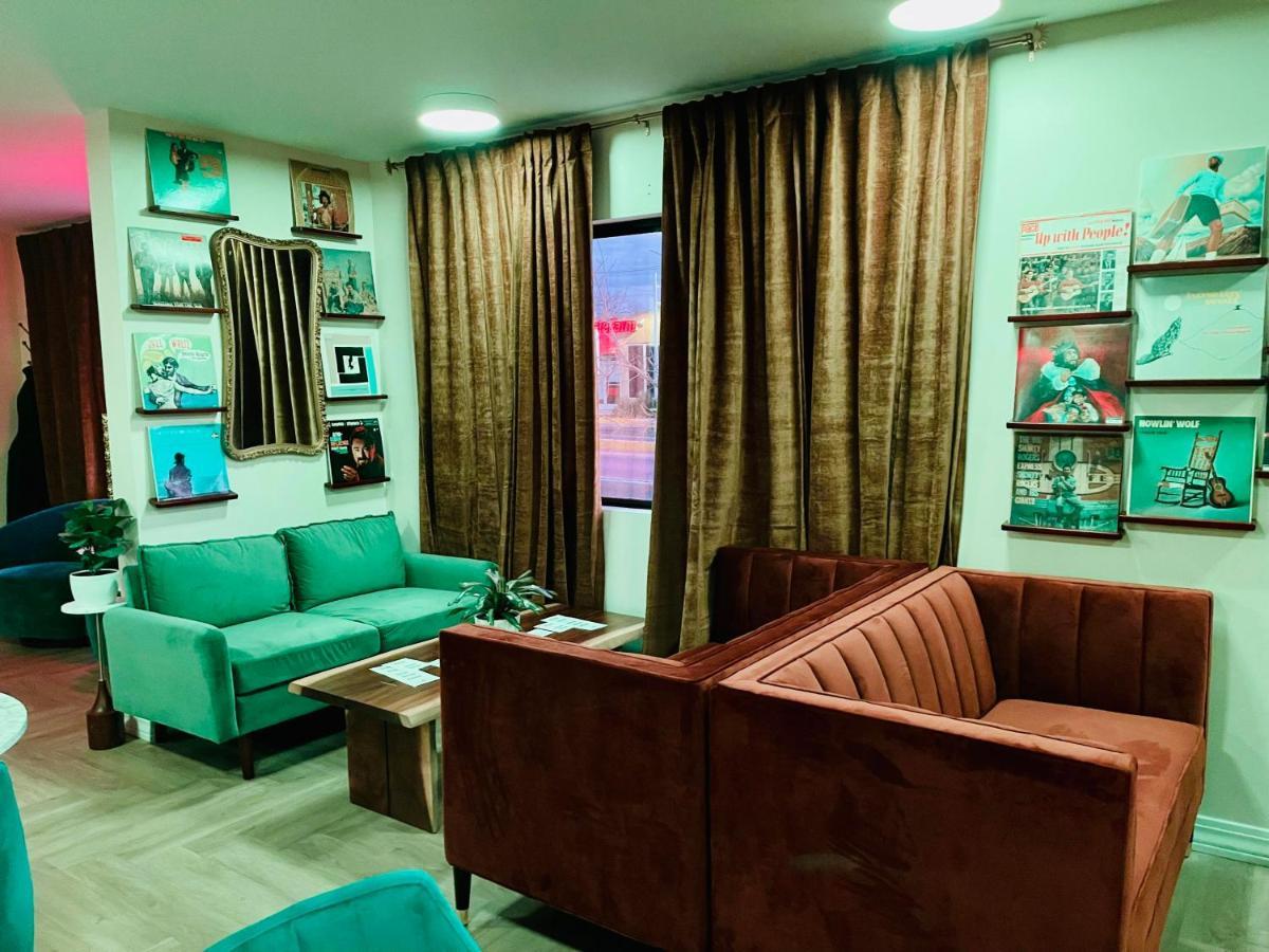 Hotel Zazz Альбукерке Экстерьер фото