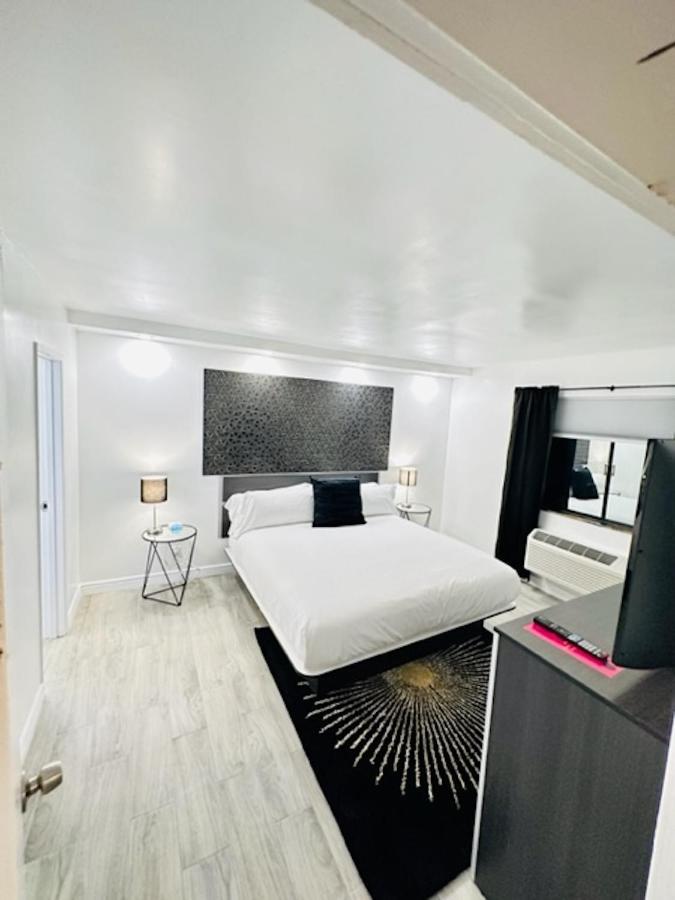Hotel Zazz Альбукерке Экстерьер фото
